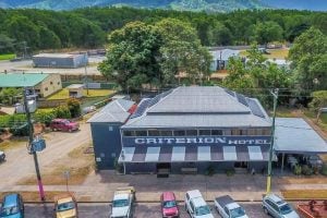 Aerial-Photo-of-Pub
